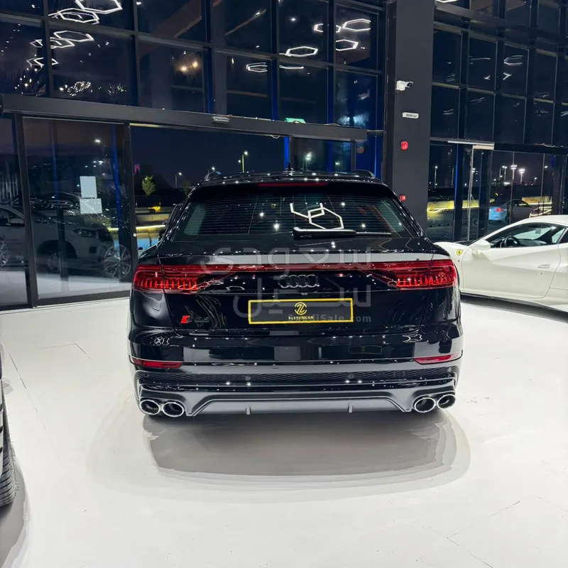 2023 اودي اس كيو 8