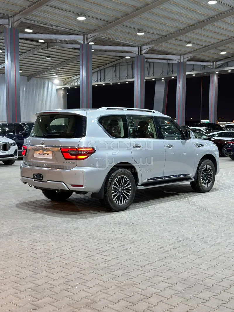 2023 نيسان باترول بلاتينيوم