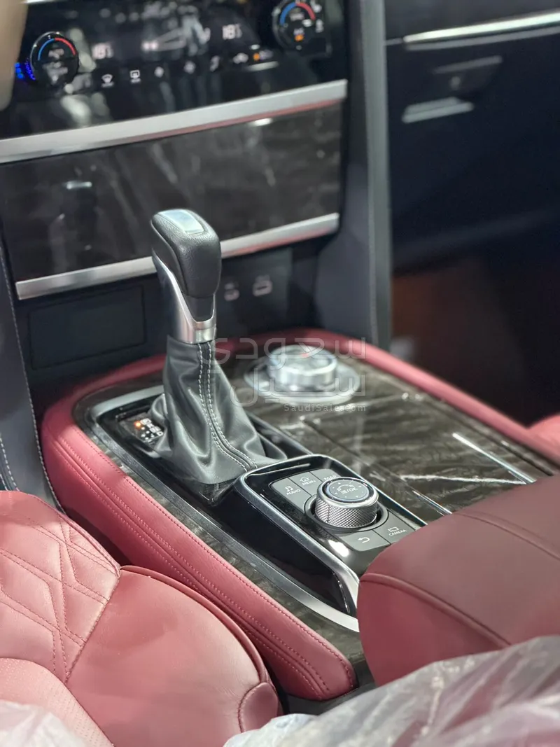 2023 نيسان باترول بلاتينيوم