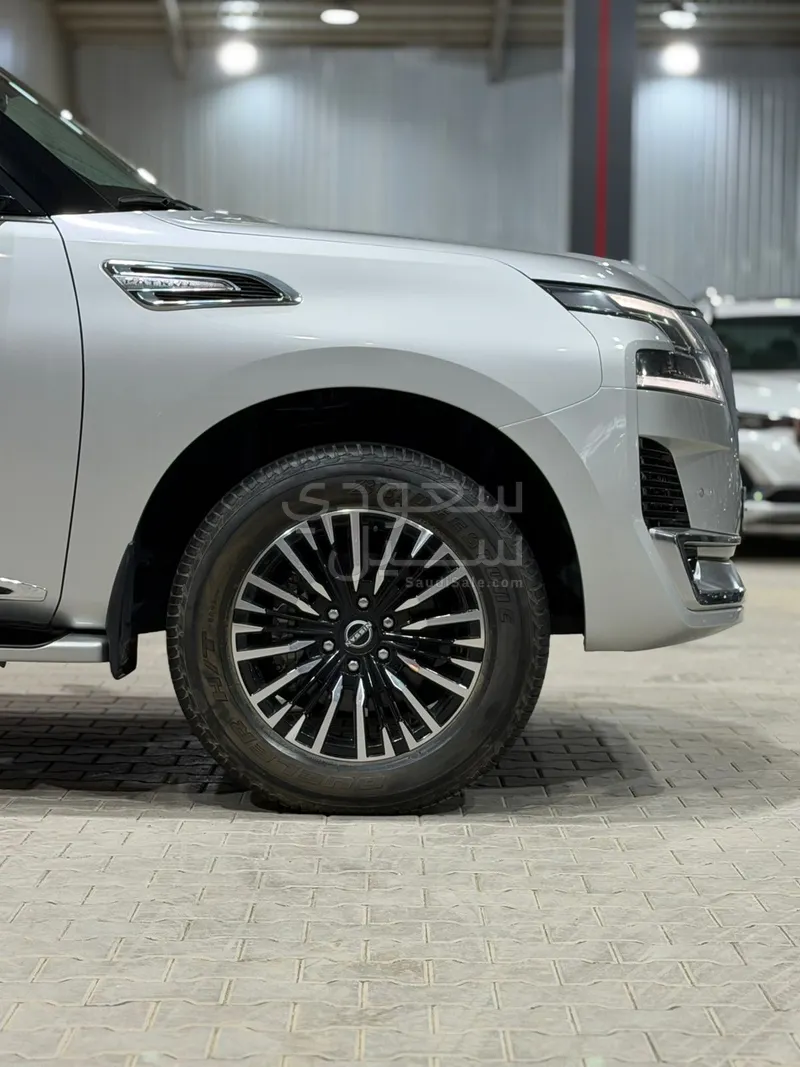 2023 نيسان باترول بلاتينيوم