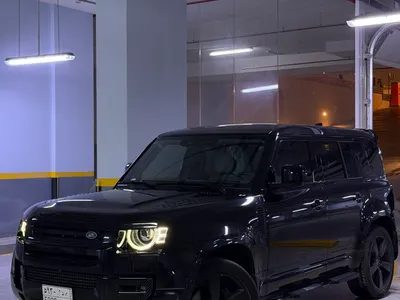 2025 لاند روفر ديفيندر فيرست ادشن