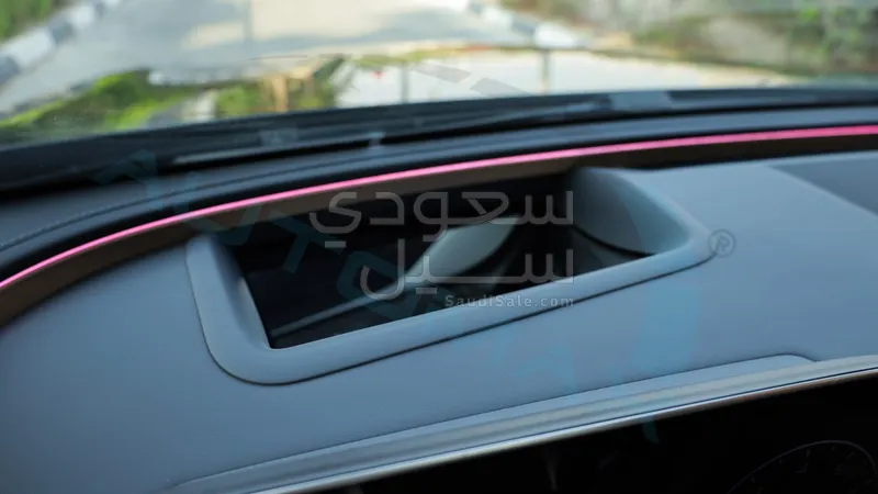 2026 مرسيدس - بنز إي 300 أي إم جي