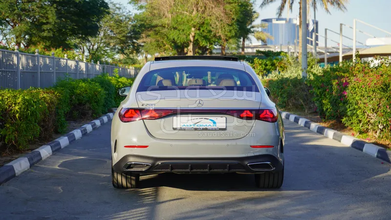 2026 مرسيدس - بنز إي 200 أي إم جي