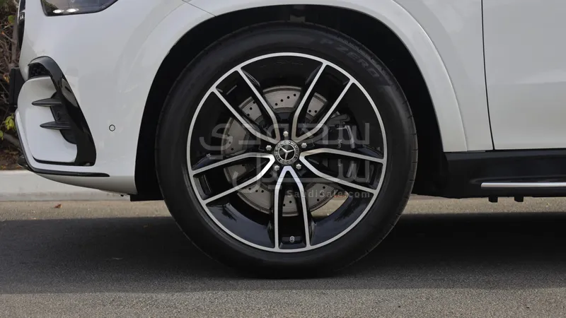 2026 مرسيدس - بنز جي إل إي 450