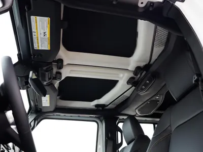 2025 جييب رانجلر صحارى