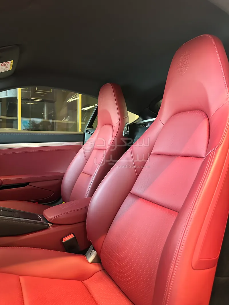 2023 بورش كايمان