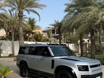 2024 Land Rover Defender 130