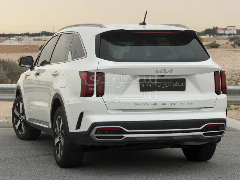 2022 كيا سورينتو