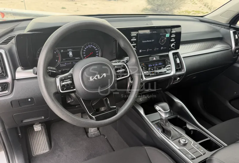 2022 كيا سورينتو