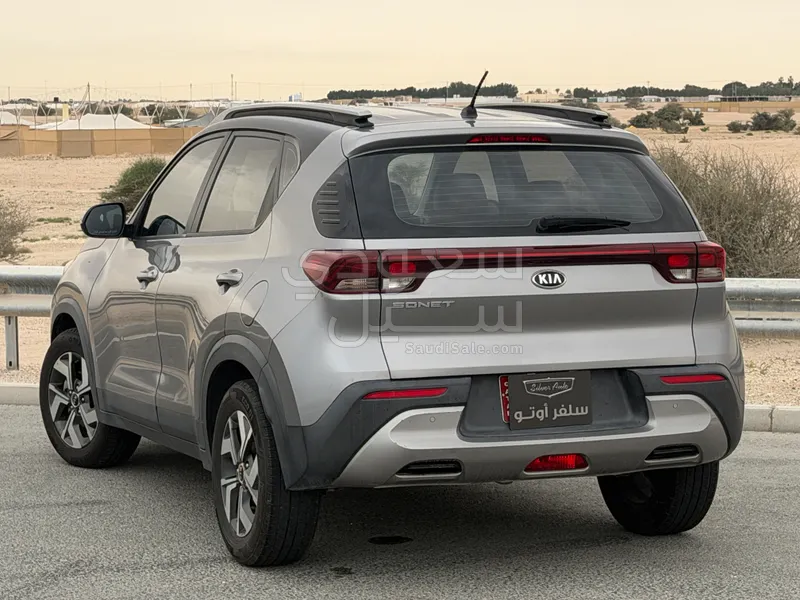 2021 كيا سونيت