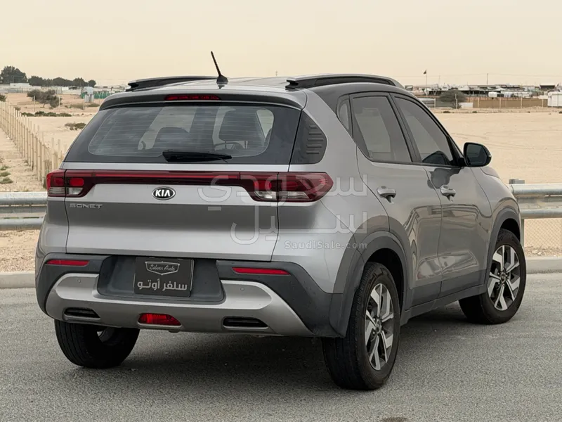 2021 كيا سونيت