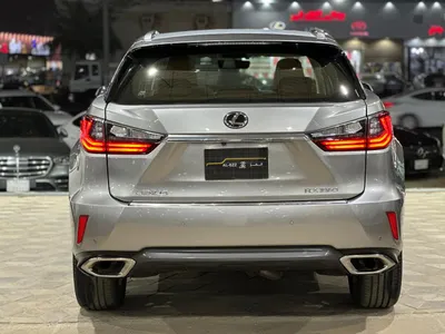 2019 لكزس أر إكس 350