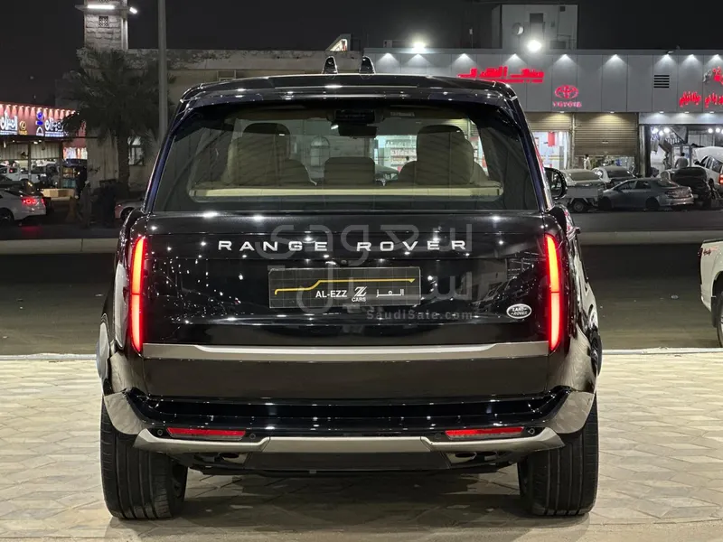 2022 لاند روفر رينج روفر اتش اس اي