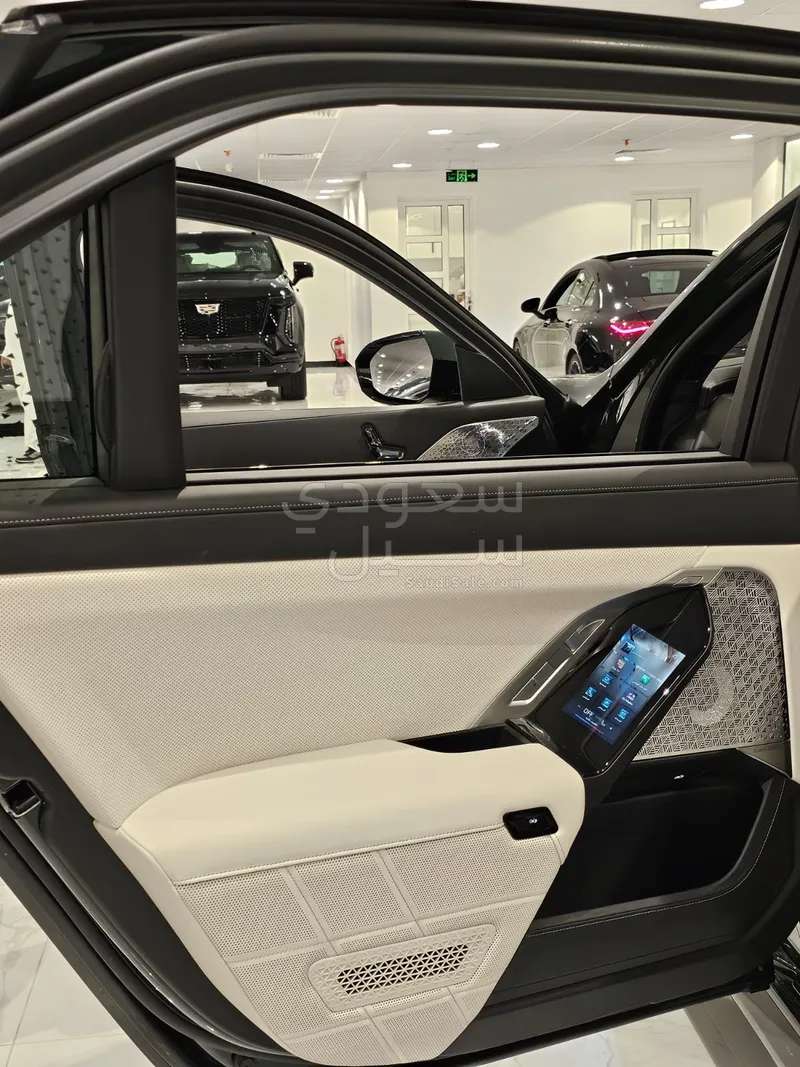 2026 بي ام دبليو الفئة السابعة 760أي