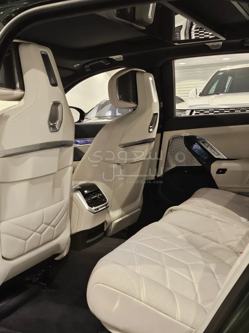 2026 بي ام دبليو الفئة السابعة 760أي