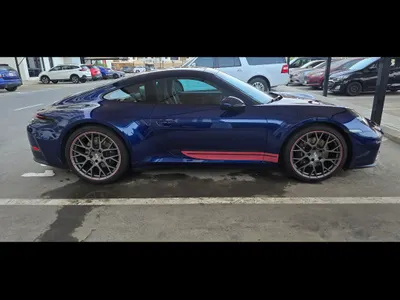 2025 بورش 911 كاريرا