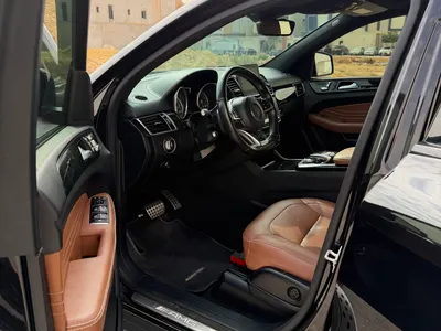 2017 مرسيدس - بنز جي إل إي 43 أي إم جي