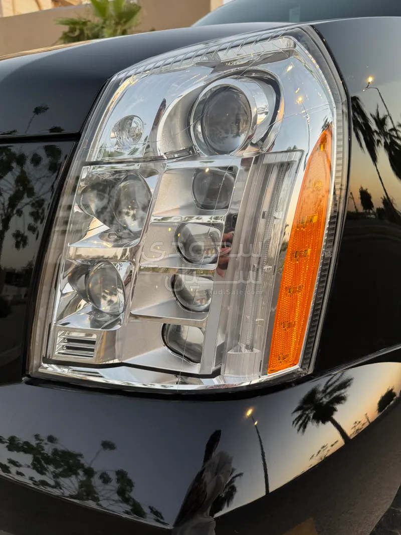 2014 كاديلاك اسكاليد سبورت