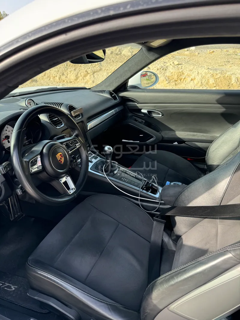 2018 بورش كايمان جي تي اس