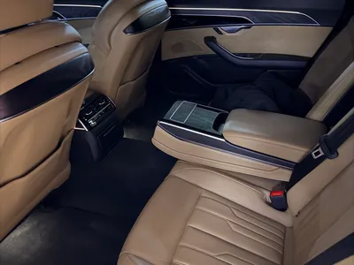 2019 اودي اي 8 ال 55تي اف اس أي