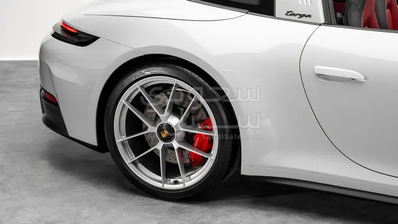 2026 بورش 911 تارجا 4 جي تي اس