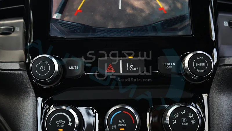 2025 دودج رام 1500 بيج هورن