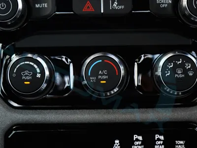 2025 دودج رام 1500 بيج هورن