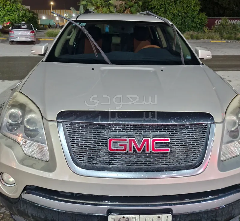 2012 جي ام سي اكاديا اس ال تي