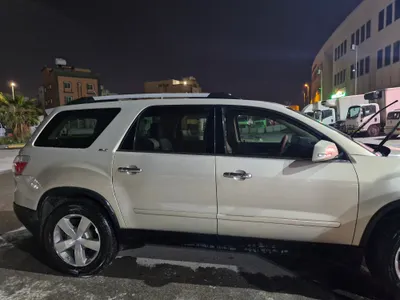 2012 جي ام سي اكاديا اس ال تي