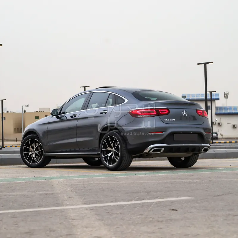 2021 مرسيدس - بنز جي إل سي 200 كوب