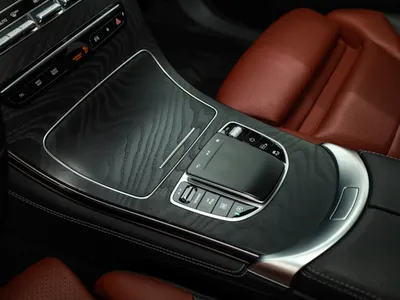 2021 مرسيدس - بنز جي إل سي 200 كوب