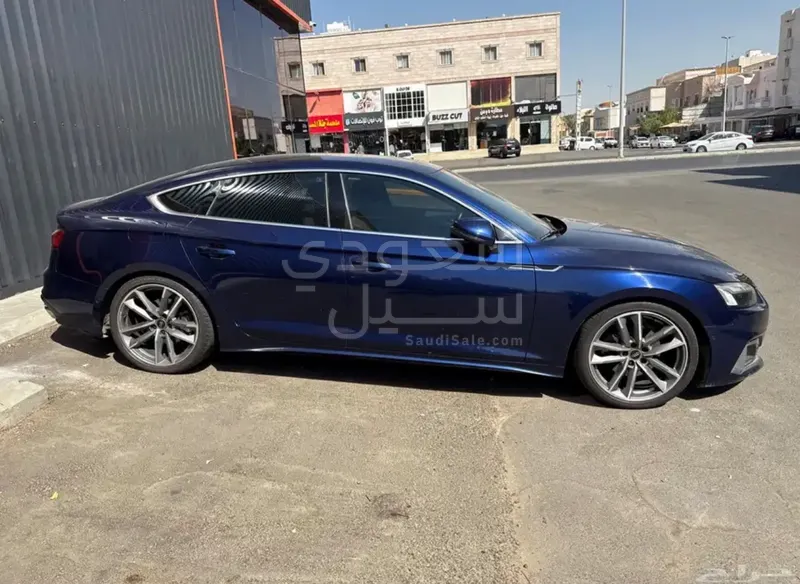 2023 اودي اي 5 40 تي اف اس اي