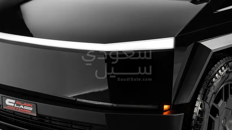 2024 تيسلا سايبر تراك