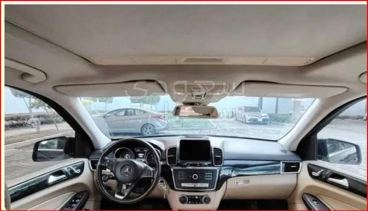 2016 مرسيدس - بنز جي إل إي 400