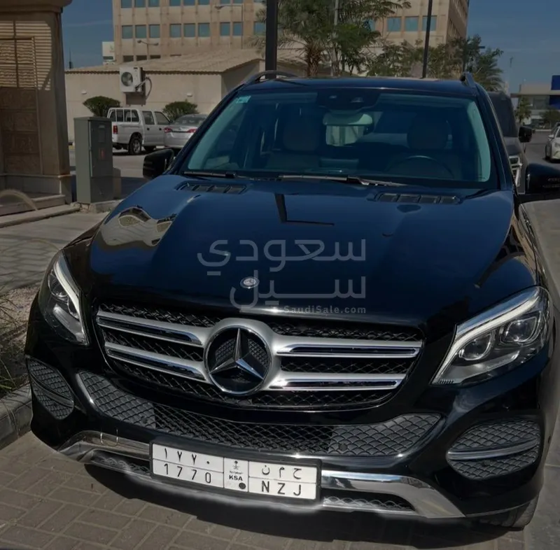 2016 مرسيدس - بنز جي إل إي 400