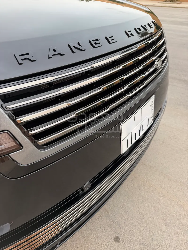 2022 لاند روفر رينج روفر فوج اوتوبيوغرافي