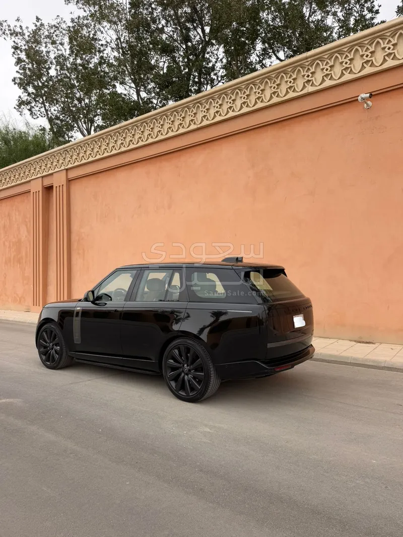 2022 لاند روفر رينج روفر فوج اوتوبيوغرافي