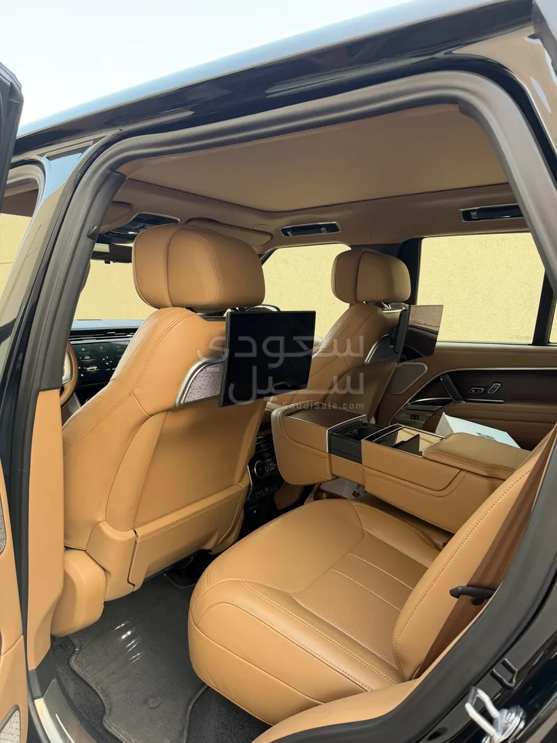 2022 لاند روفر رينج روفر فوج اوتوبيوغرافي