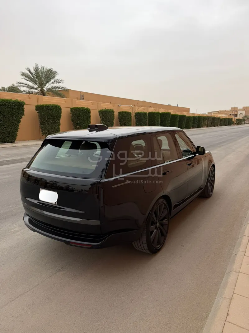 2022 لاند روفر رينج روفر فوج اوتوبيوغرافي