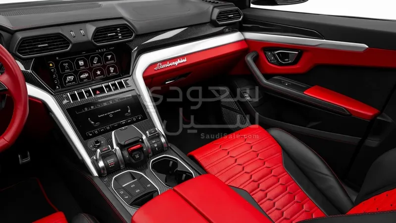 2022 لمبرجيني اوروس