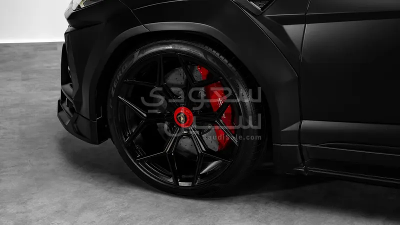 2022 لمبرجيني اوروس