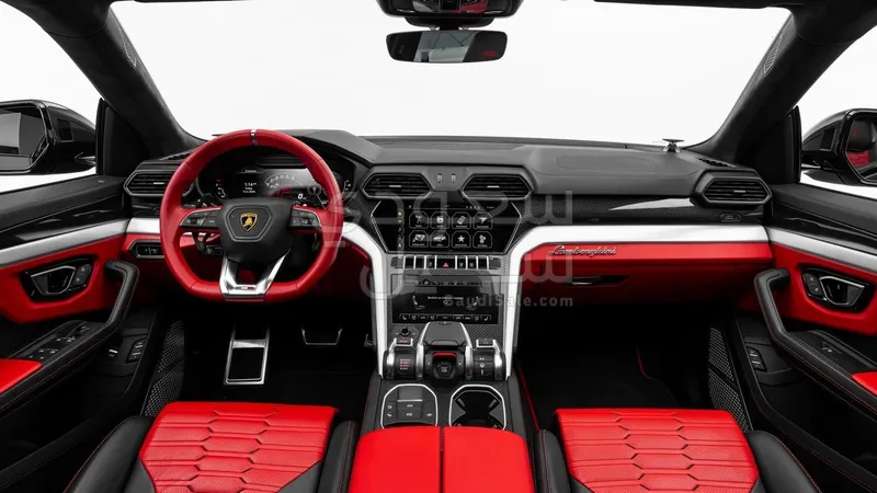 2022 لمبرجيني اوروس