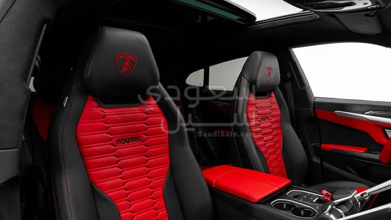 2022 لمبرجيني اوروس