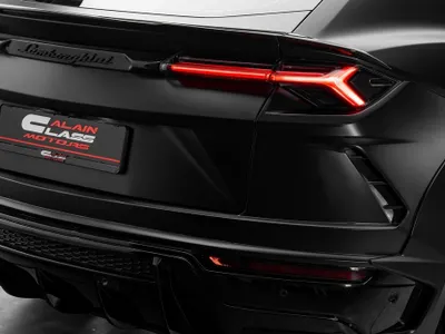 2022 لمبرجيني اوروس