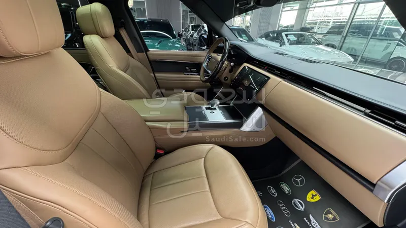 2024 لاند روفر رينج روفر اتش اس اي