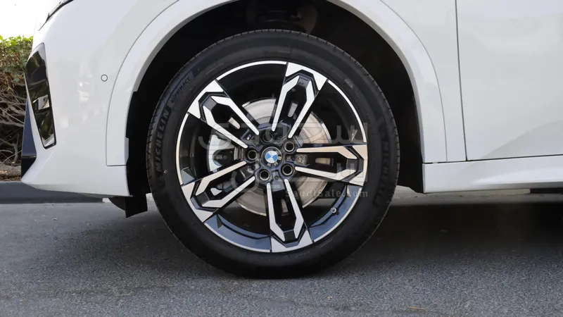 2026 بي ام دبليو الفئة اكس 2