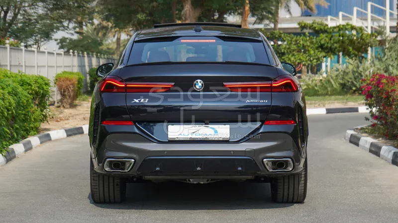 2026 بي ام دبليو الفئة اكس 6 إم