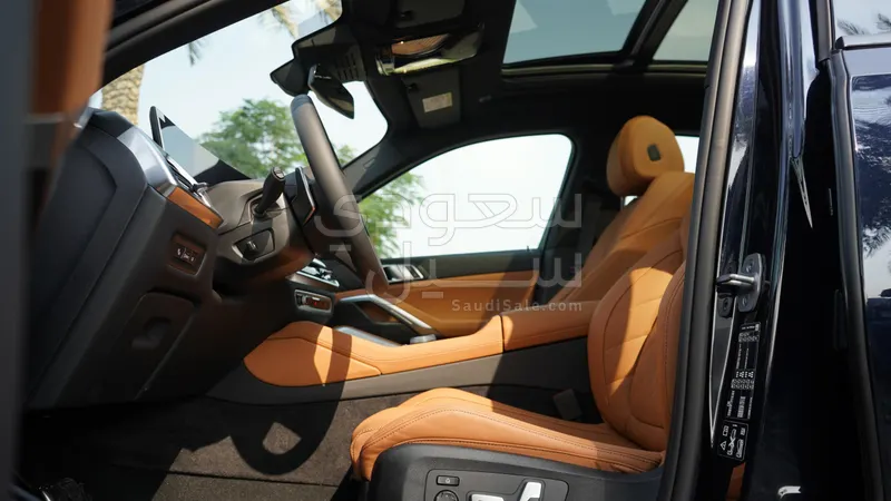 2026 بي ام دبليو الفئة اكس 6 إم