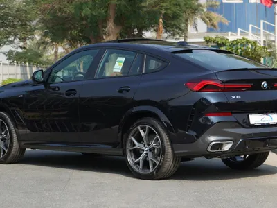 2026 بي ام دبليو الفئة اكس 6 إم