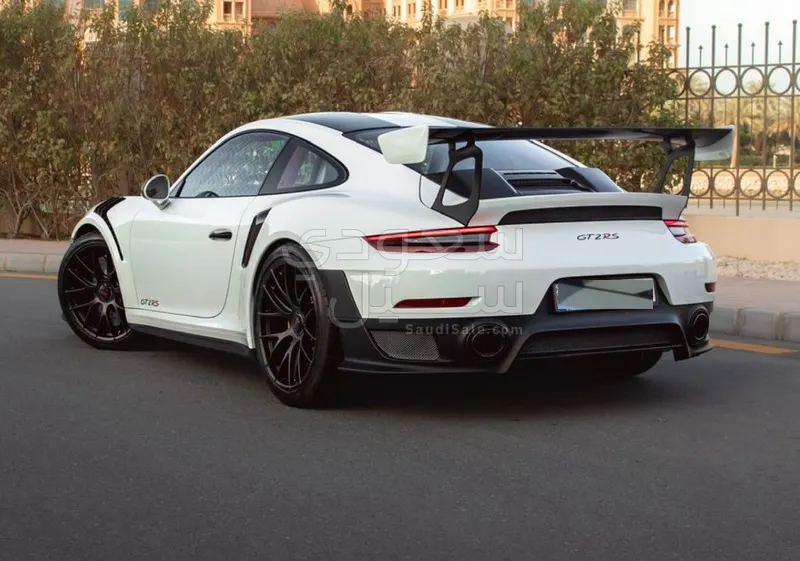 2018 Porsche 911 gt2 rs